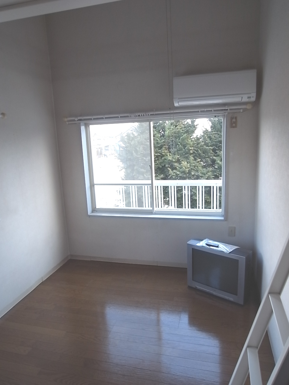 Living and room. Fujioka Fujioka Akkora Rent indoor flooring 2