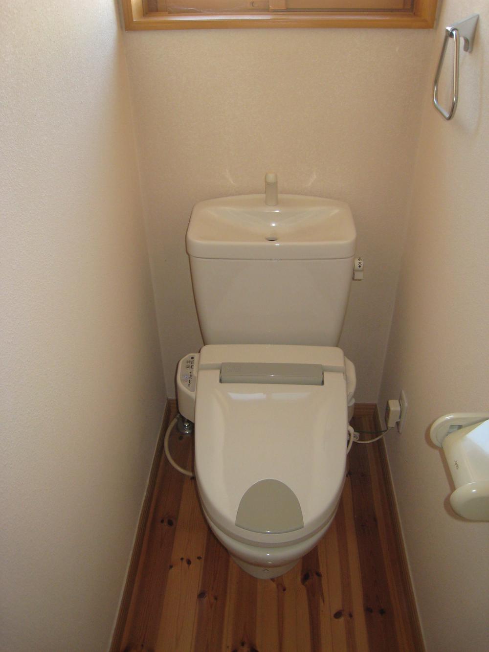 Toilet. Second floor toilet (November 2013) Shooting