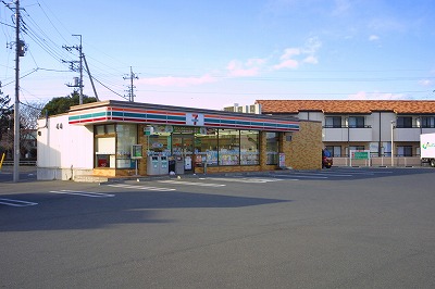 Convenience store. Seven-Eleven Isesaki Jokemachi store up (convenience store) 540m