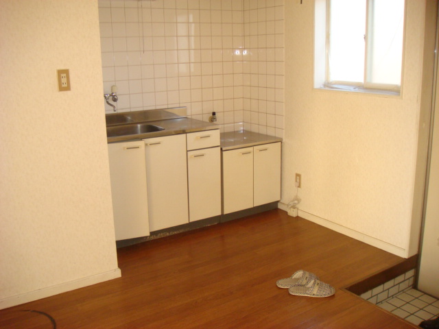 Kitchen. It will be the images because it is currently in renovation