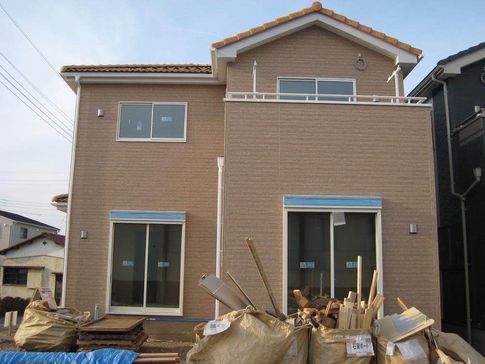 Other local. Local (12 May 2013) Shooting