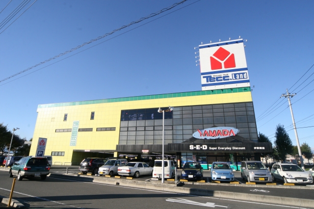 Home center. Yamada Denki Tecc Land Isesaki store up (home improvement) 518m