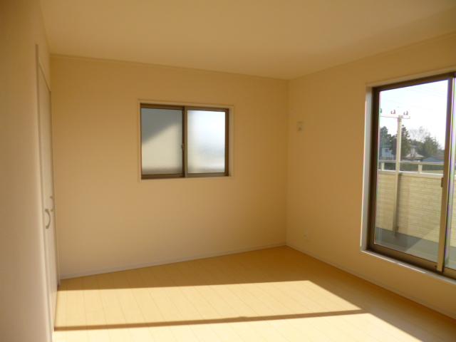 Non-living room. 2 Kaiyoshitsu