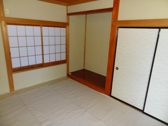 Non-living room. First floor 6 Pledge Japanese-style room, From southeast
