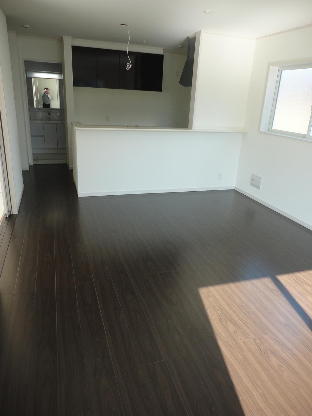 Living. Indoor (11 May 2013) Shooting