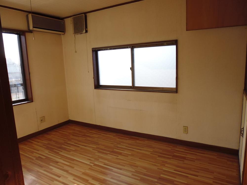 Non-living room