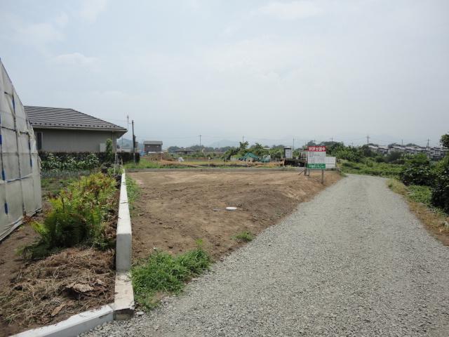 Local land photo. Construction completion