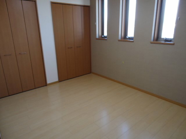 Other room space