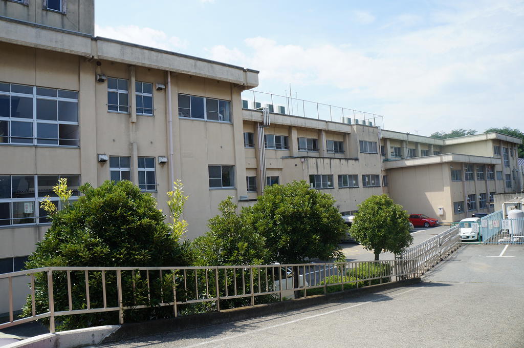 Primary school. 1845m to Maebashi Municipal Kiyosato elementary school (elementary school)