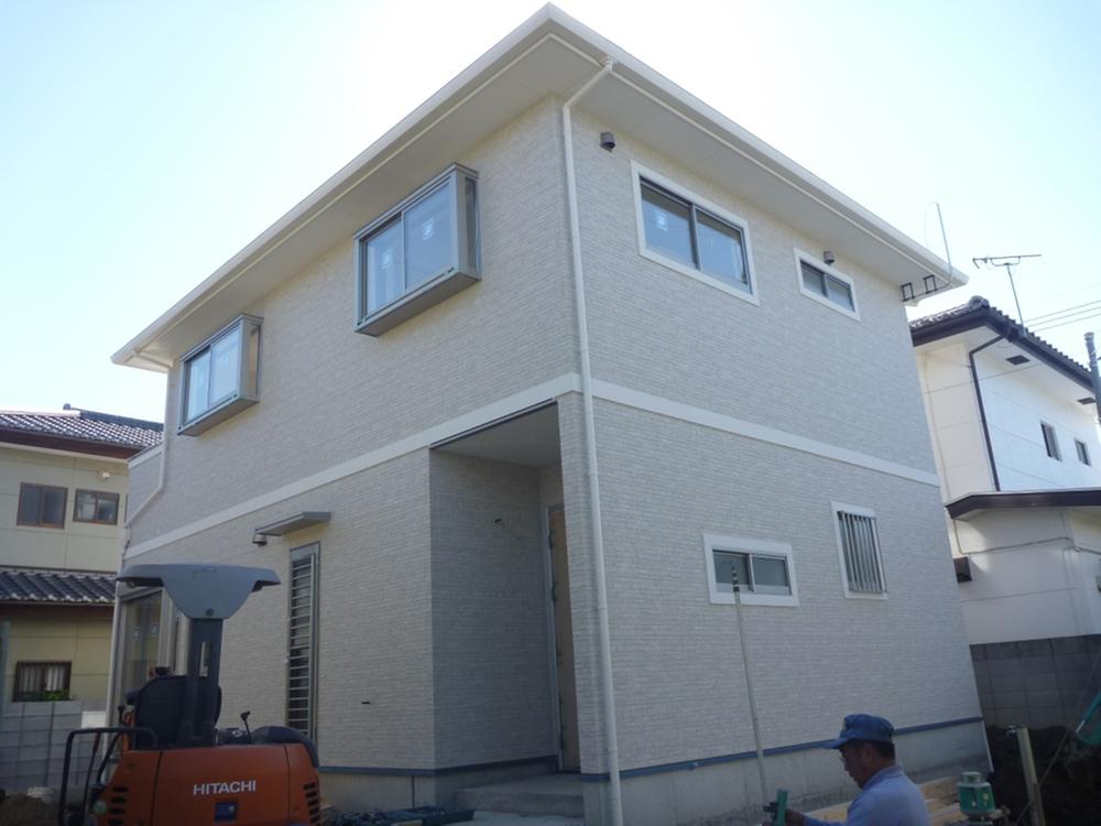 Local appearance photo