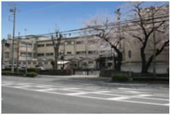 Junior high school. 1350m to municipal first junior high school