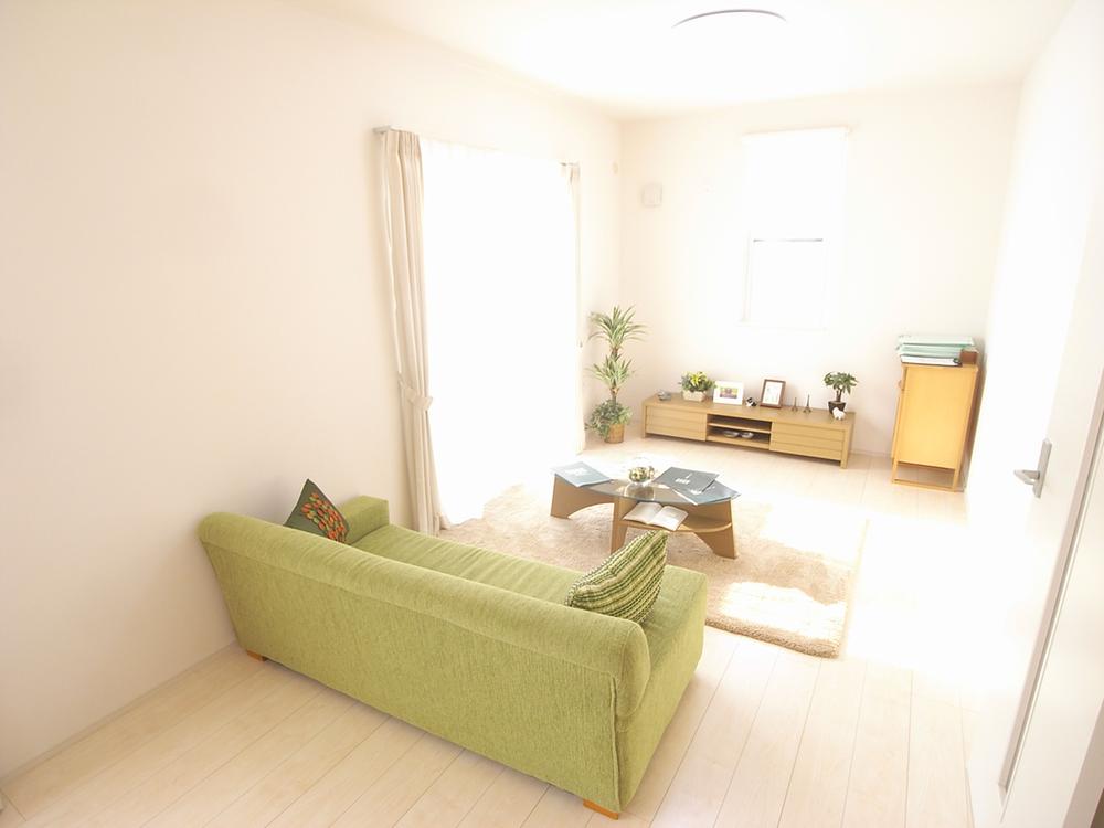 Living. Indoor (December 2013) No. 1 location shooting