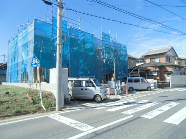 Local appearance photo. Local (10 May 2013) Shooting