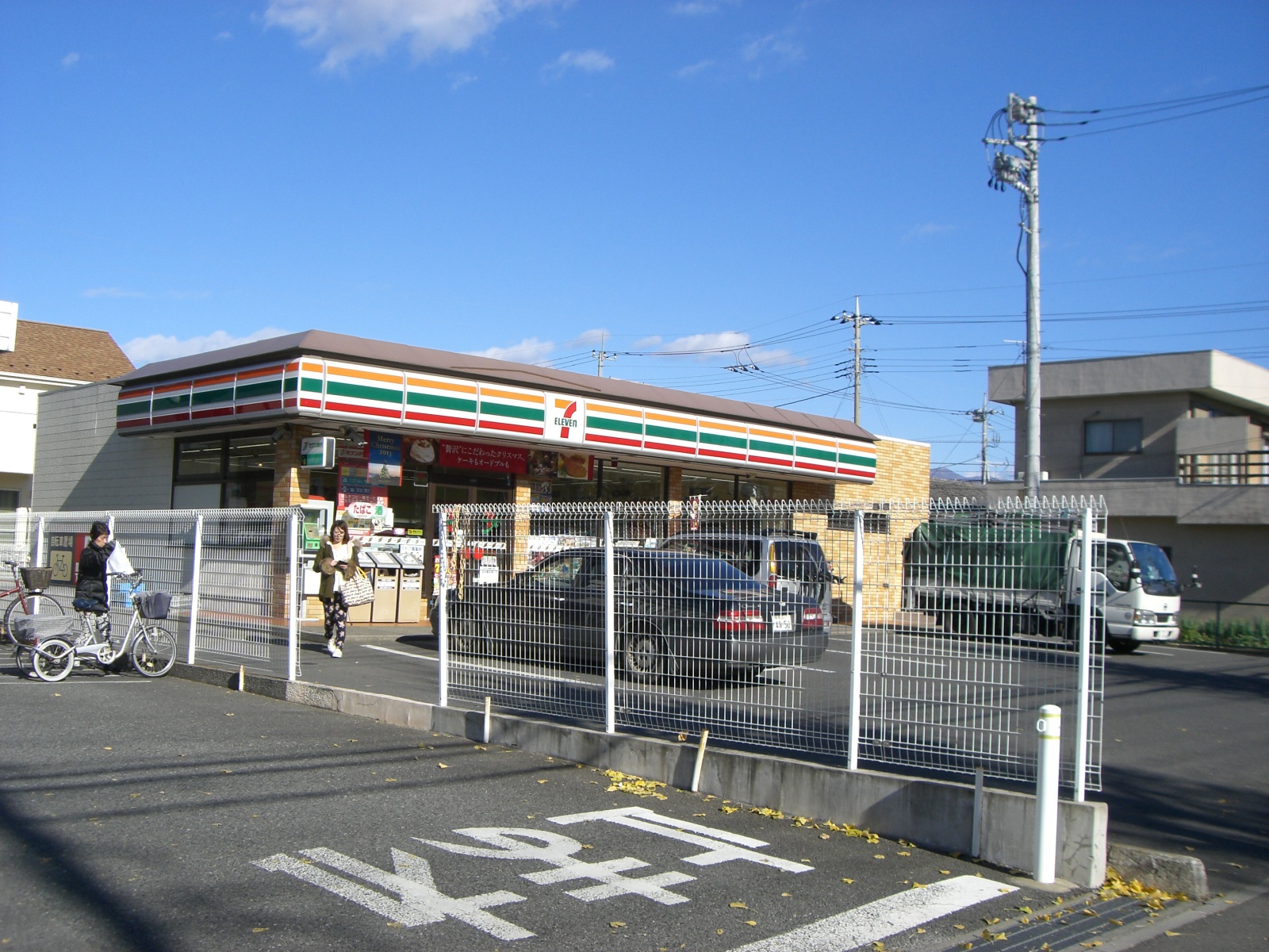 Convenience store. Seven-Eleven Maebashi Kamikoide store up (convenience store) 375m