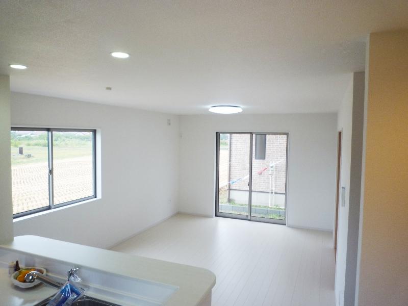 Living. Indoor (10 May 2013) Shooting