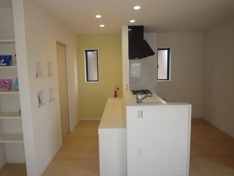 Living. Indoor (10 May 2013) Shooting