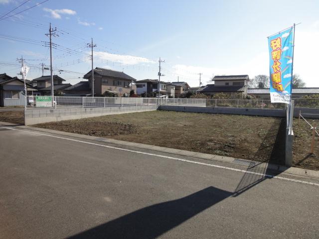 Local photos, including front road. Rizhao good because Nantei can be sufficiently secured! 