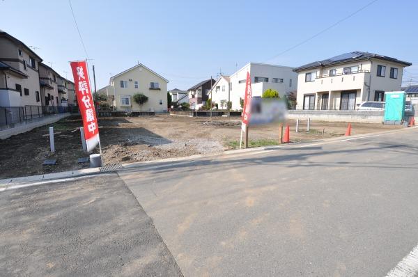 Local photos, including front road.  ☆ Local Photos ☆ 