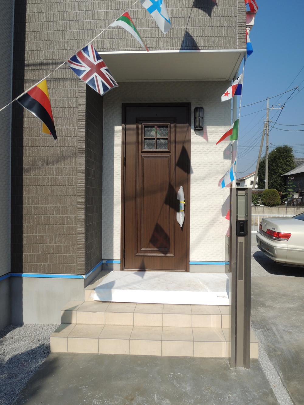 Entrance. Local shooting