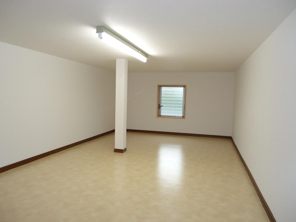 Other. Attic is a room. Since it is spacious, It is likely to be a variety of how to use not only the storeroom. 