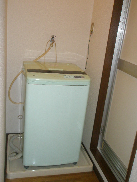 Other Equipment. Washing machine in the room ・ Washing machine
