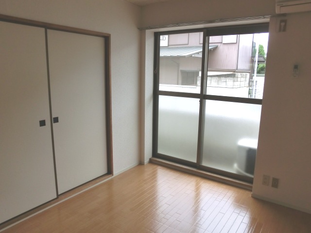 Living and room. Maebashi Showacho Akkora Rent