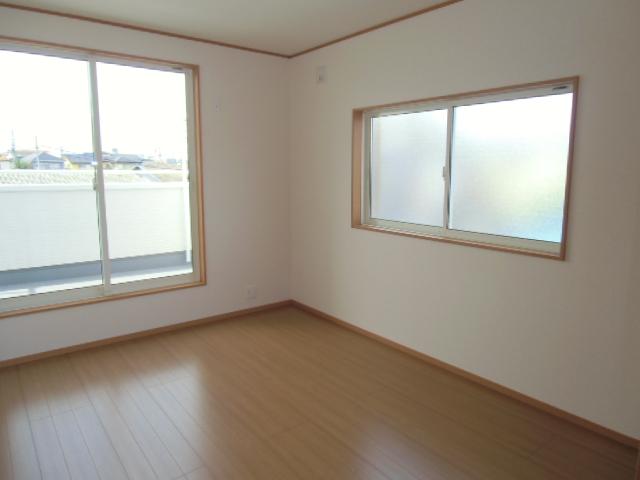 Other introspection. Second floor of the Western-style is all rooms southeast