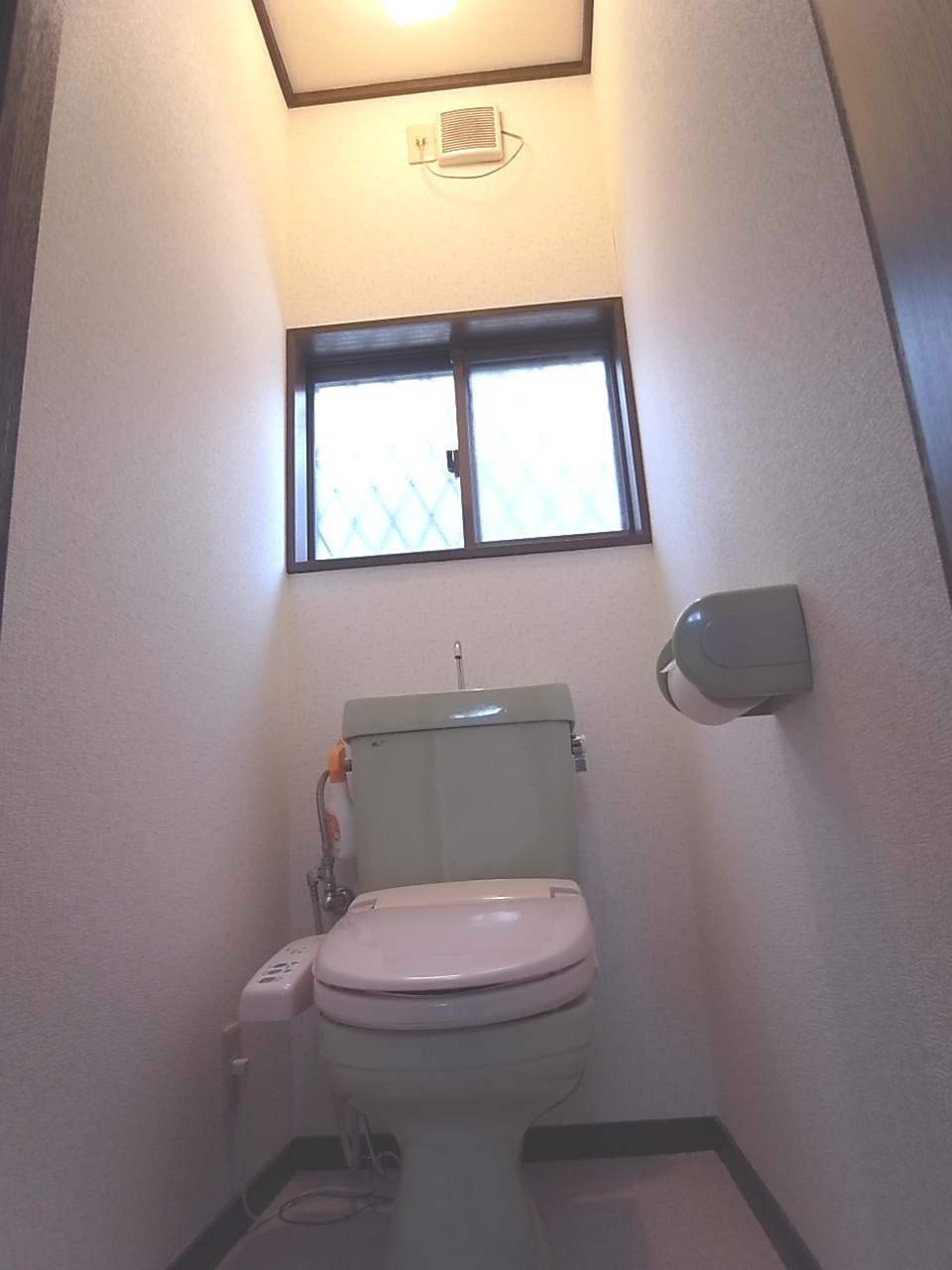 Toilet. Maebashi Hiyoshi-cho Akkora Rent toilet