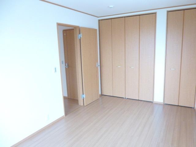 (1) Building room (August 2013) Shooting