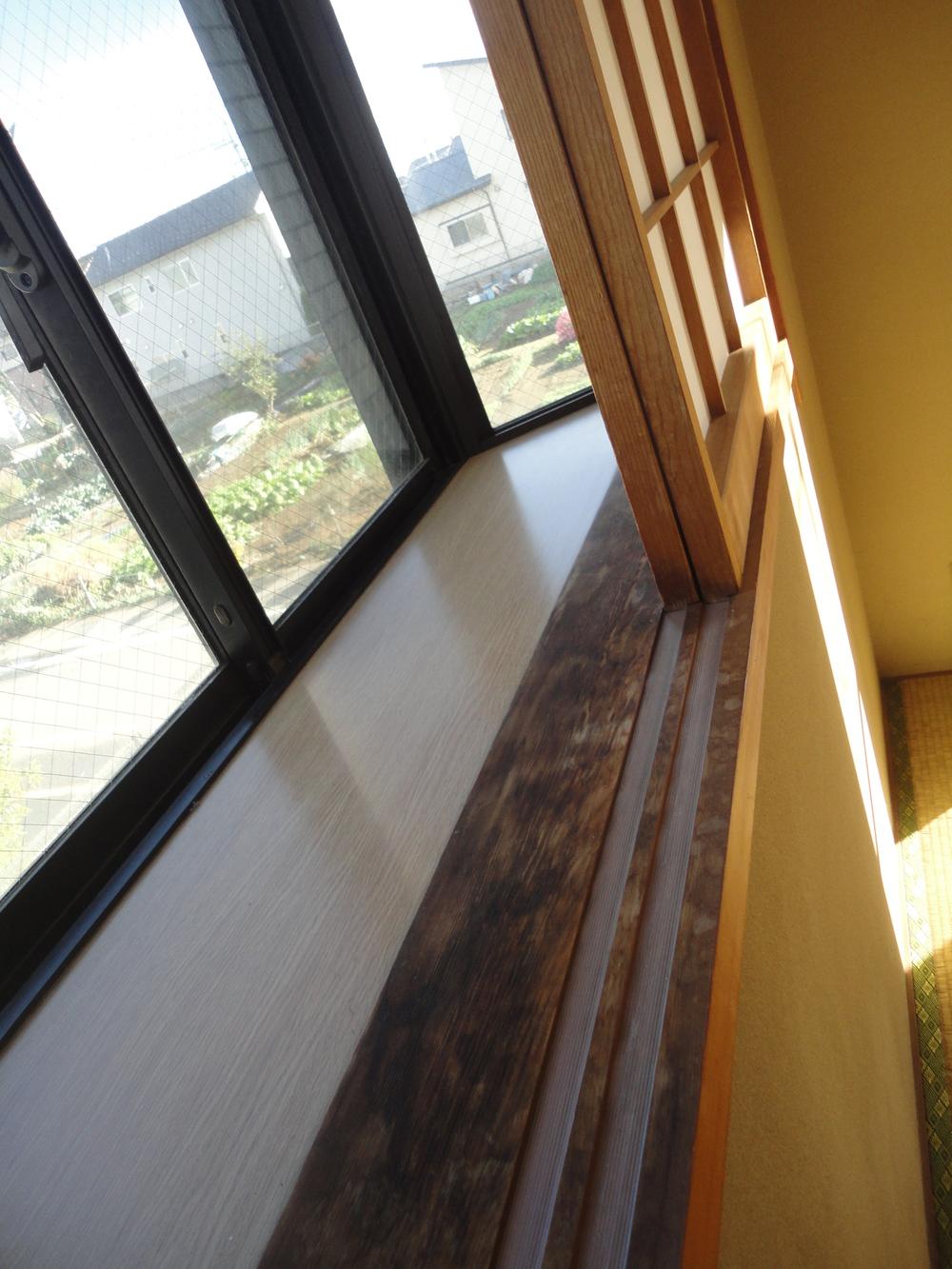 Non-living room. Bay window (Japanese-style) (2013 November shooting)
