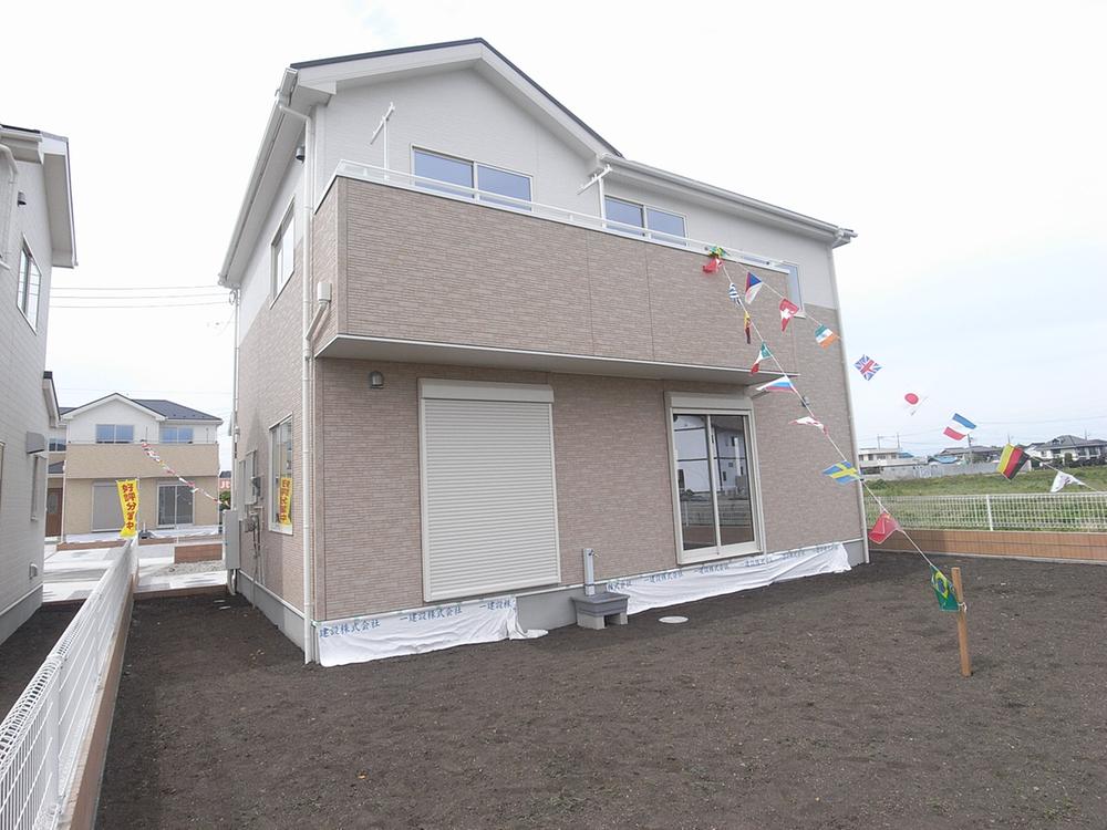 Same specifications photos (appearance). Same specifications appearance