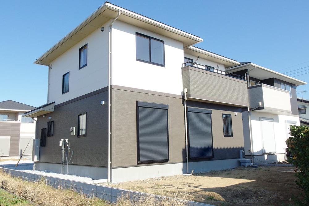 Local appearance photo. Site in Hakoda area whopping 74 Tsubokoe! 