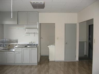 Kitchen. It will calm a simple gray tone