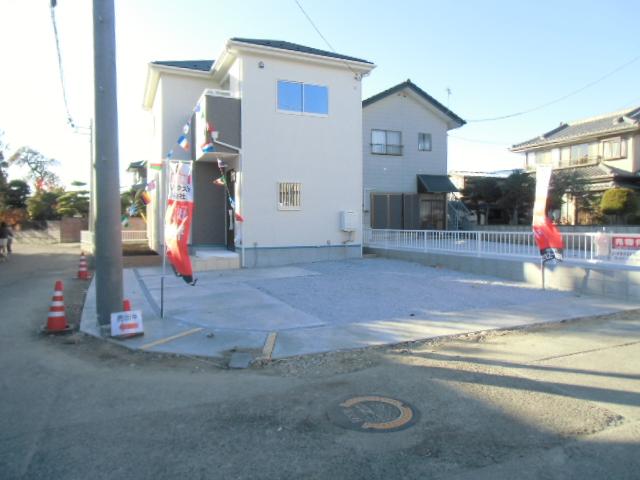 Local photos, including front road