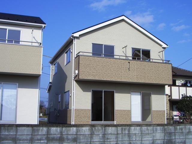 Same specifications photos (appearance). The photograph is an example of construction