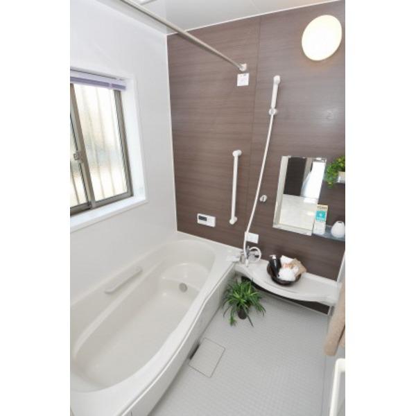 Bathroom.  ☆ Local Photos ☆ 