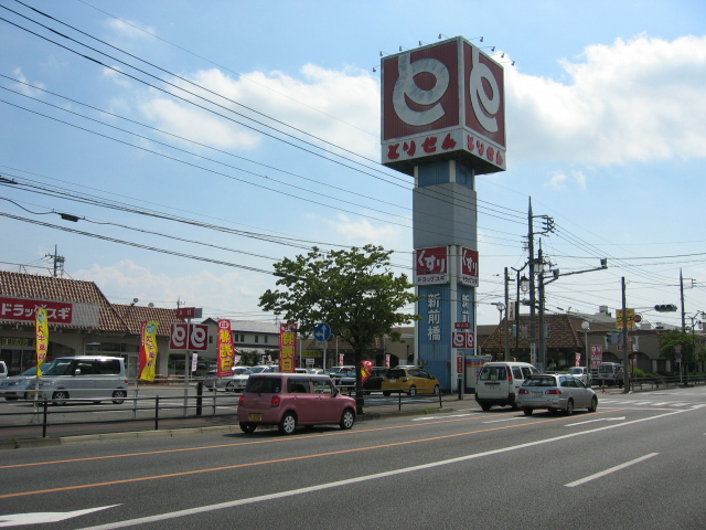 Supermarket. Torisen Shinmaebashi store up to (super) 230m