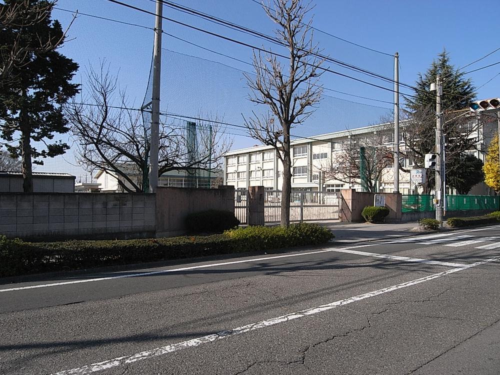 Primary school. 1104m to Maebashi Municipal Otone Elementary School