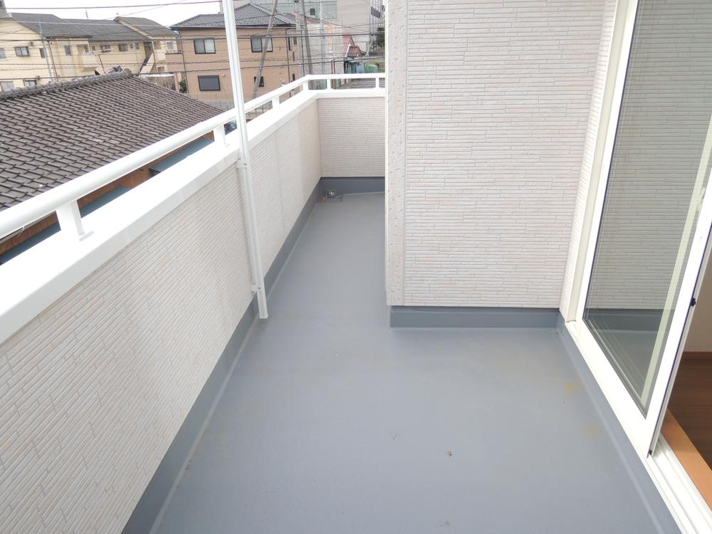 Balcony. Building 2 Indoor shooting