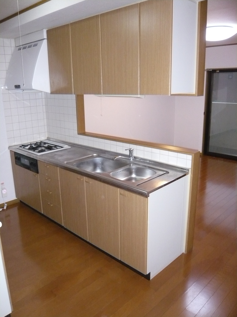 Kitchen. As you can see it is a luxury system Kitchen