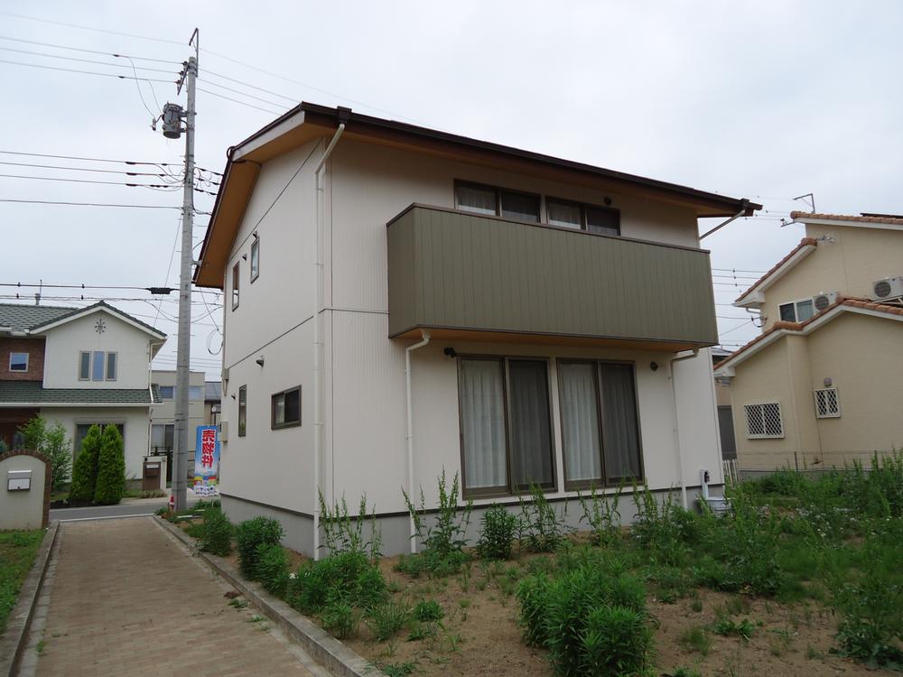 Local appearance photo