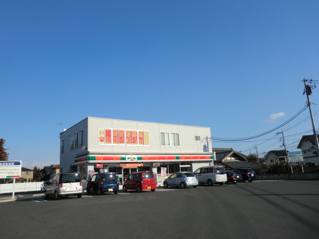 Convenience store. Thanks Maebashi Eda store up (convenience store) 532m