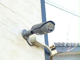 Other. Security Camera, Suspicious person ・ You watch the intruder!