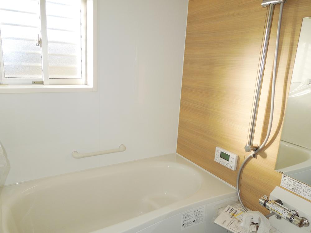 Same specifications photo (bathroom). The company construction cases