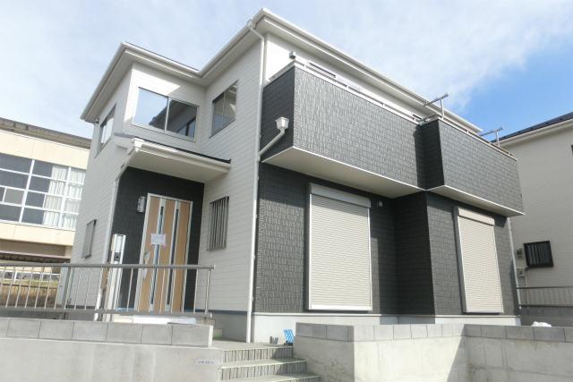 Local appearance photo. Local (12 May 2013) Shooting