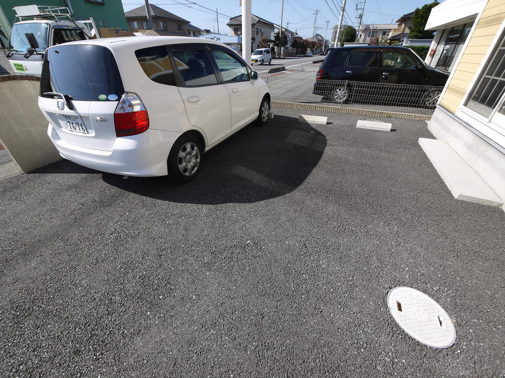 Parking lot. Two Friendly parking spaces ☆ 