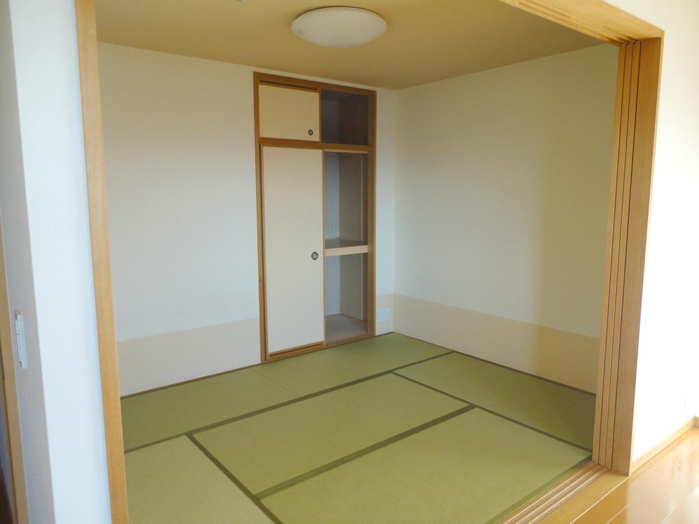 Non-living room. Japanese-style room 6 Pledge (December 2013 shooting)