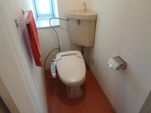 Toilet