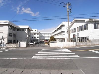 Junior high school. 3386m to Maebashi Municipal Fujimi Junior High School
