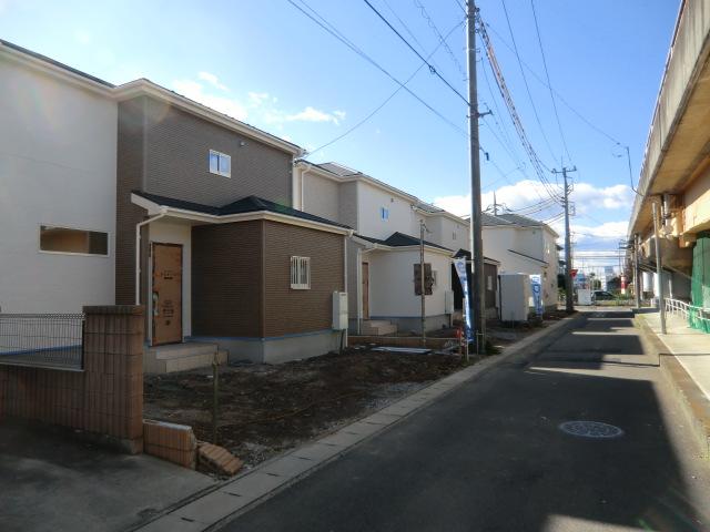 Local photos, including front road